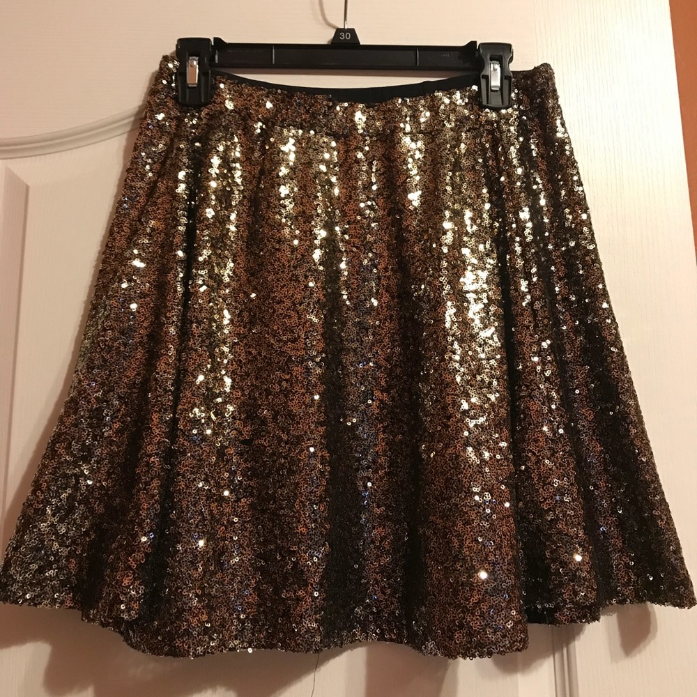 Gold sequins skirt